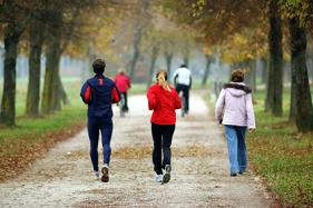 People running